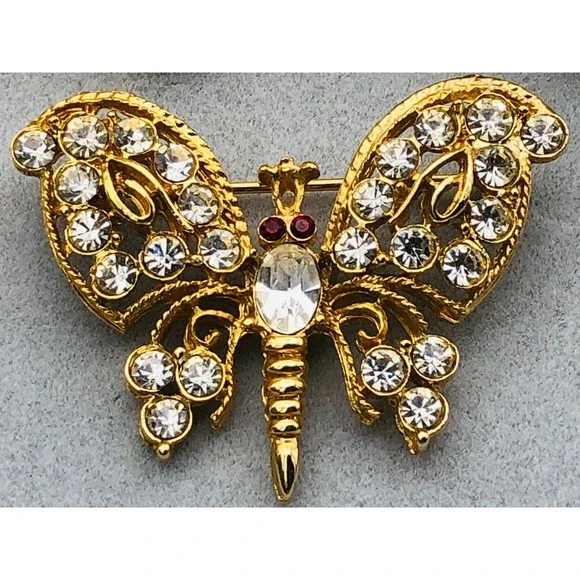 Vintage Gold Tone Brooch Pin Lot of 5 Butterfly Leaf Strawberry Teddy Bear Fan - Picture 9 of 12